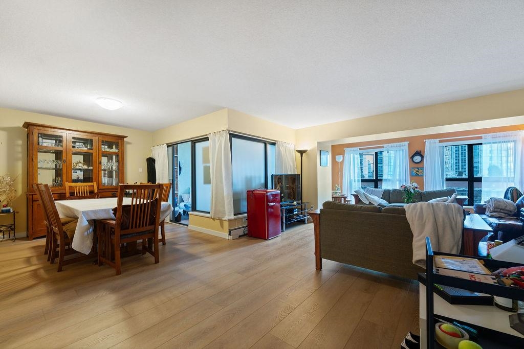 Family Room Photo of 404 238 Alvin Narod Mews, Vancouver, BC