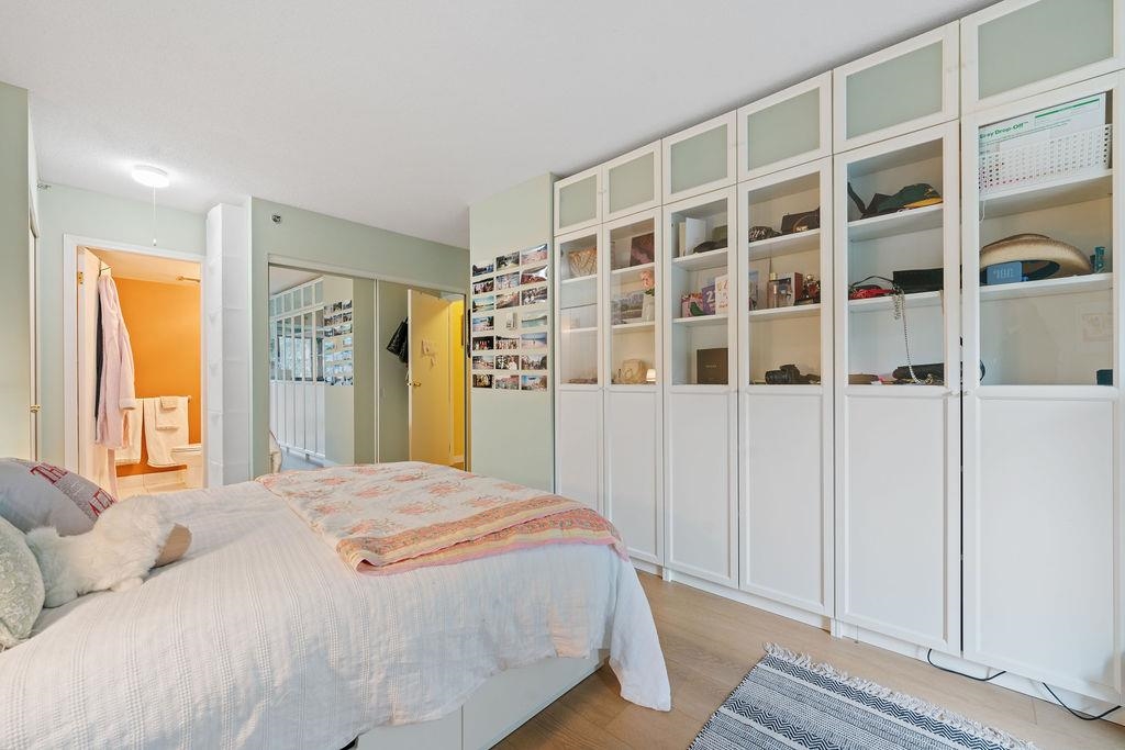 Guest Bathroom Photo of 404 238 Alvin Narod Mews, Vancouver, BC