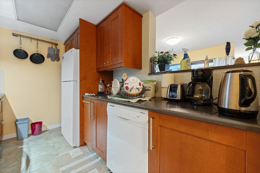 Primary Bedroom Photo of 404 238 Alvin Narod Mews, Vancouver, BC