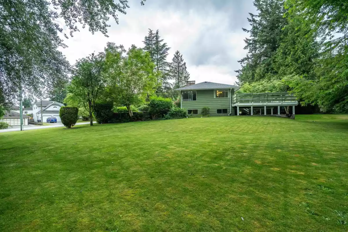 Family Room Photo of 15875 101a Avenue, Surrey, BC