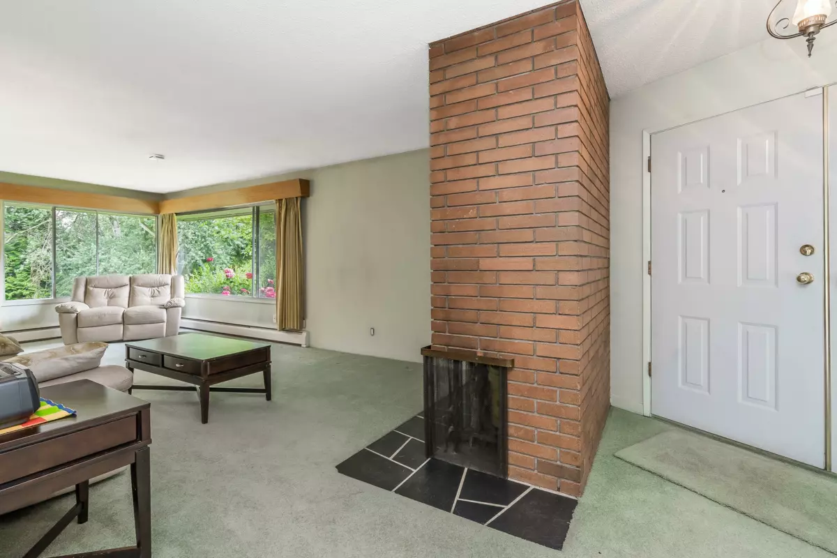 Pantry Photo of 15875 101a Avenue, Surrey, BC