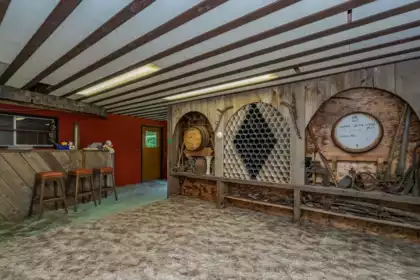 Basement Recreation Room Photo of 15875 101a Avenue, Surrey, BC