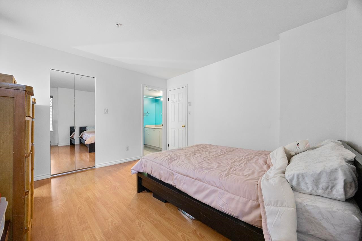 Backyard Photo of 207 3628 Rae Avenue, Vancouver, BC