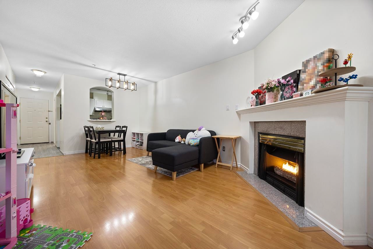 Basement Recreation Room Photo of 207 3628 Rae Avenue, Vancouver, BC