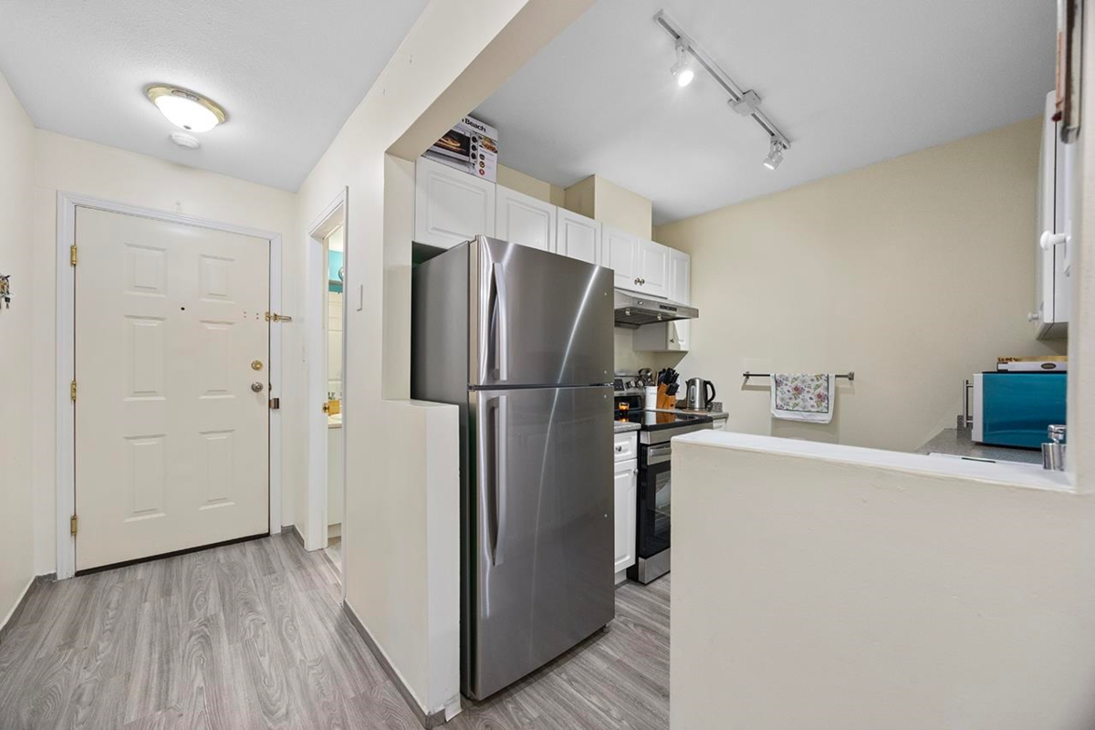 Bedroom 4 Photo of 207 3628 Rae Avenue, Vancouver, BC