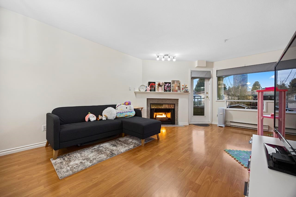 Guest Bathroom Photo of 207 3628 Rae Avenue, Vancouver, BC