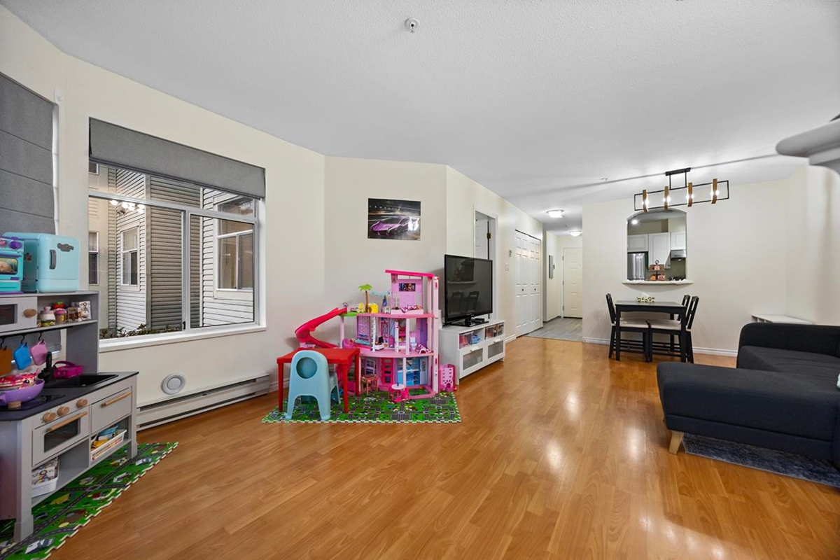 Laundry Room Photo of 207 3628 Rae Avenue, Vancouver, BC