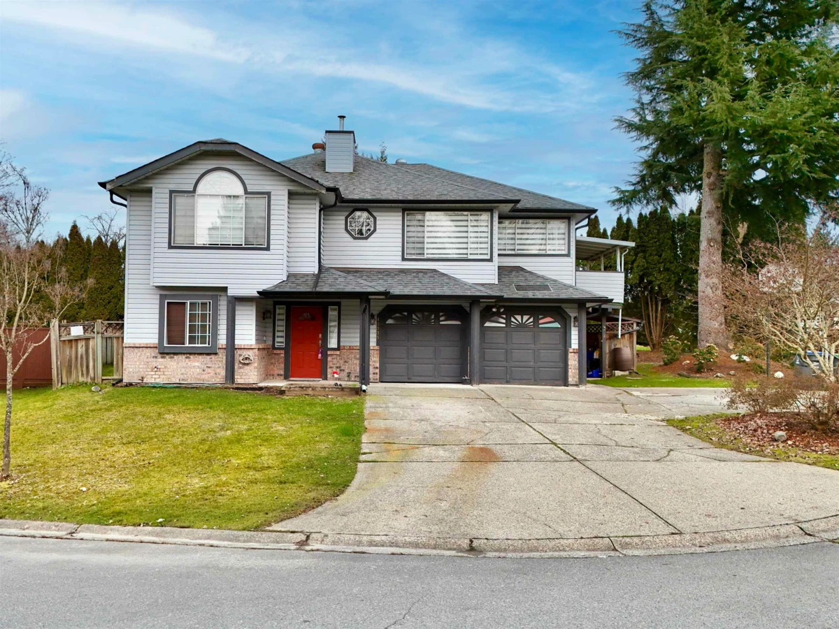Exterior Front Photo of 15335 111 Avenue, Surrey, BC