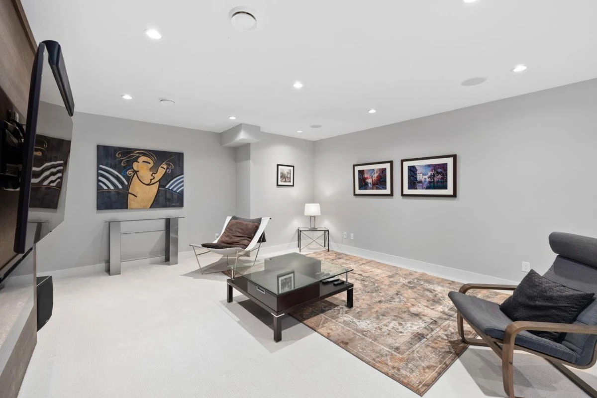 Hallway Photo of 80 15677 28 Avenue, Surrey, BC