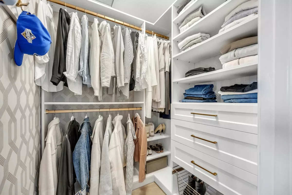 Laundry Room Photo of 3539 Napier Street, Vancouver, BC
