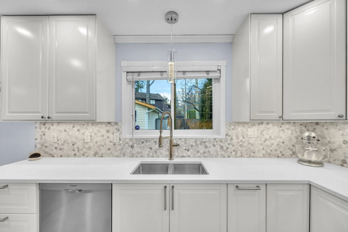 Walk-In Closet Photo of 3539 Napier Street, Vancouver, BC