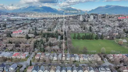 Outdoor Deck Photo of 3539 Napier Street, Vancouver, BC