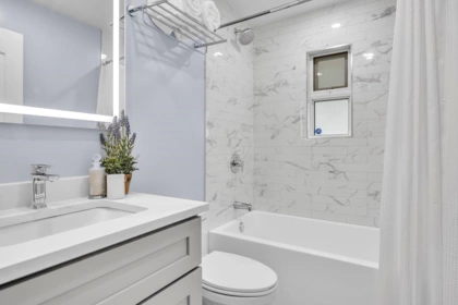 Powder Room Photo of 3539 Napier Street, Vancouver, BC