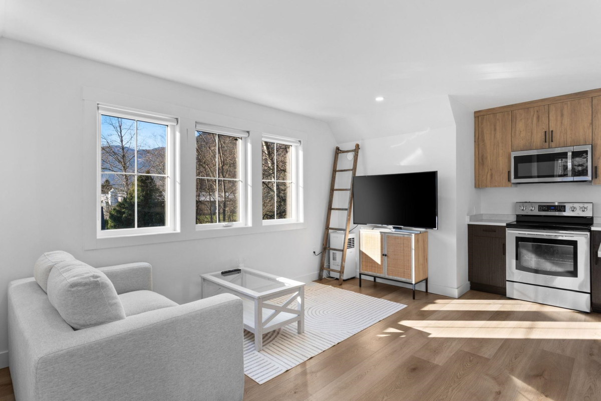 Aerial View of 6341 Mccallum Road, Agassiz, BC