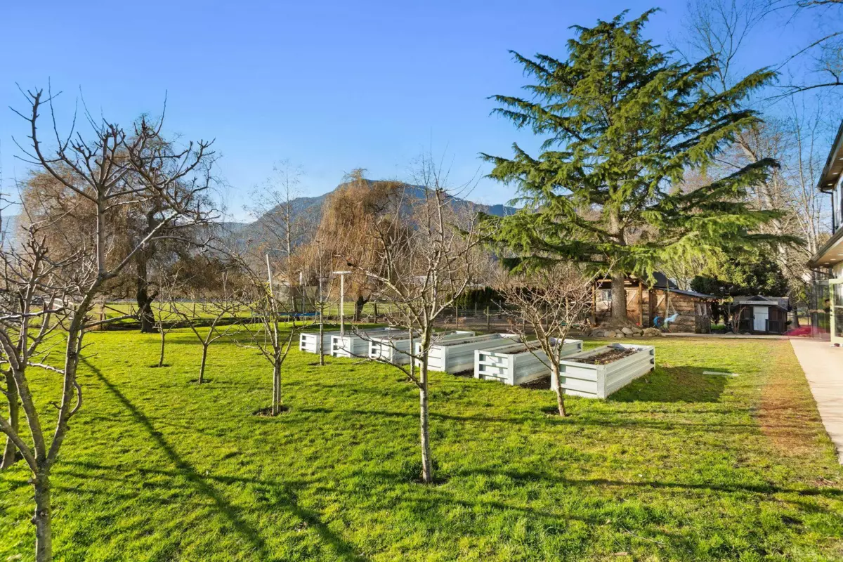 Garage Interior Photo of 6341 Mccallum Road, Agassiz, BC