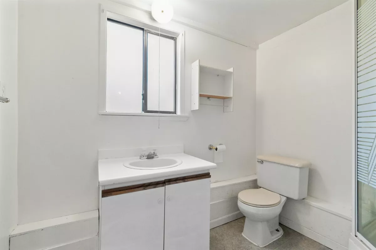 Swimming Pool Photo of 20143 Silverview Road, Hope, BC