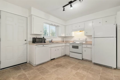 Powder Room Photo of 20143 Silverview Road, Hope, BC