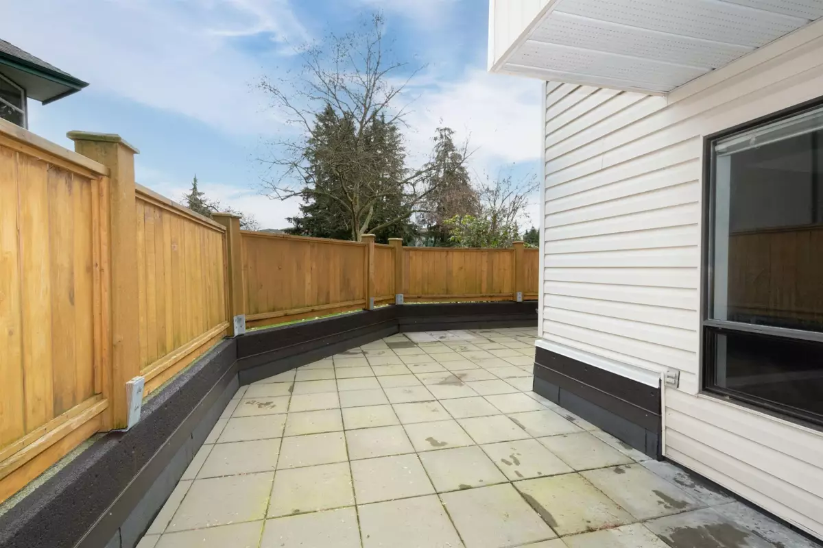 Loft / Bonus Room Photo of 107 1150 Dufferin Street, Coquitlam, BC