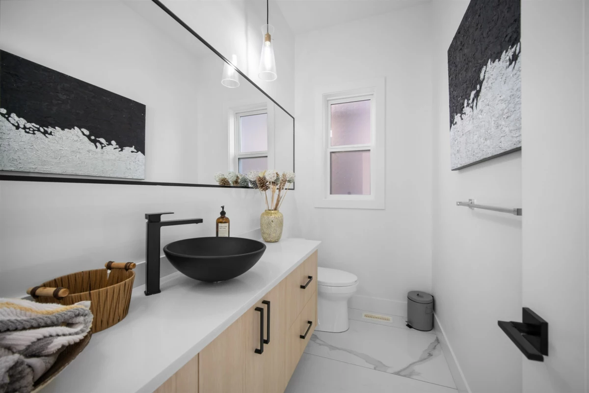 Kitchen Photo of 34869 Ackerman Court, Abbotsford, BC
