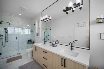 Primary Bedroom Photo of 34869 Ackerman Court, Abbotsford, BC