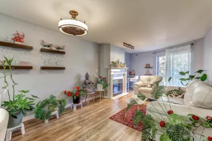 210 15110 108 Avenue, Surrey, BC