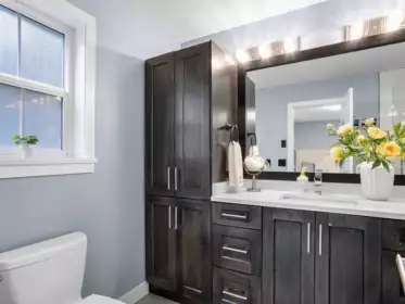 Hallway Photo of 43 35626 Mckee Road, Abbotsford, BC