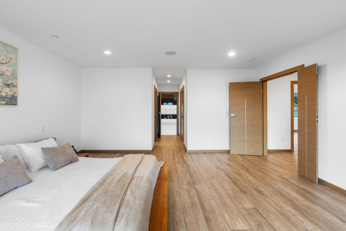 Powder Room Photo of 2150 Kugler Avenue, Coquitlam, BC