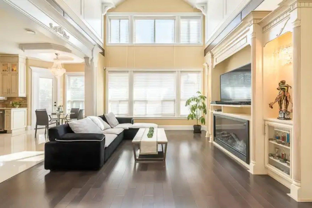 Dining Area Photo of 9760 Saunders Road, Richmond, BC