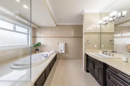 Mudroom Photo of 9760 Saunders Road, Richmond, BC