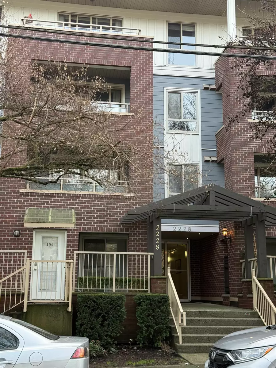 Family Room Photo of 101 2228 Welcher Avenue, Port Coquitlam, BC
