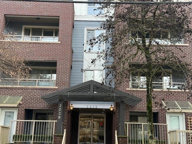 Living Room Photo of 101 2228 Welcher Avenue, Port Coquitlam, BC