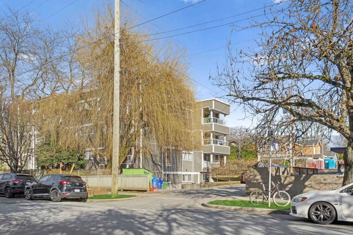 Office / Den Photo of 301 674 W 17th Avenue, Vancouver, BC