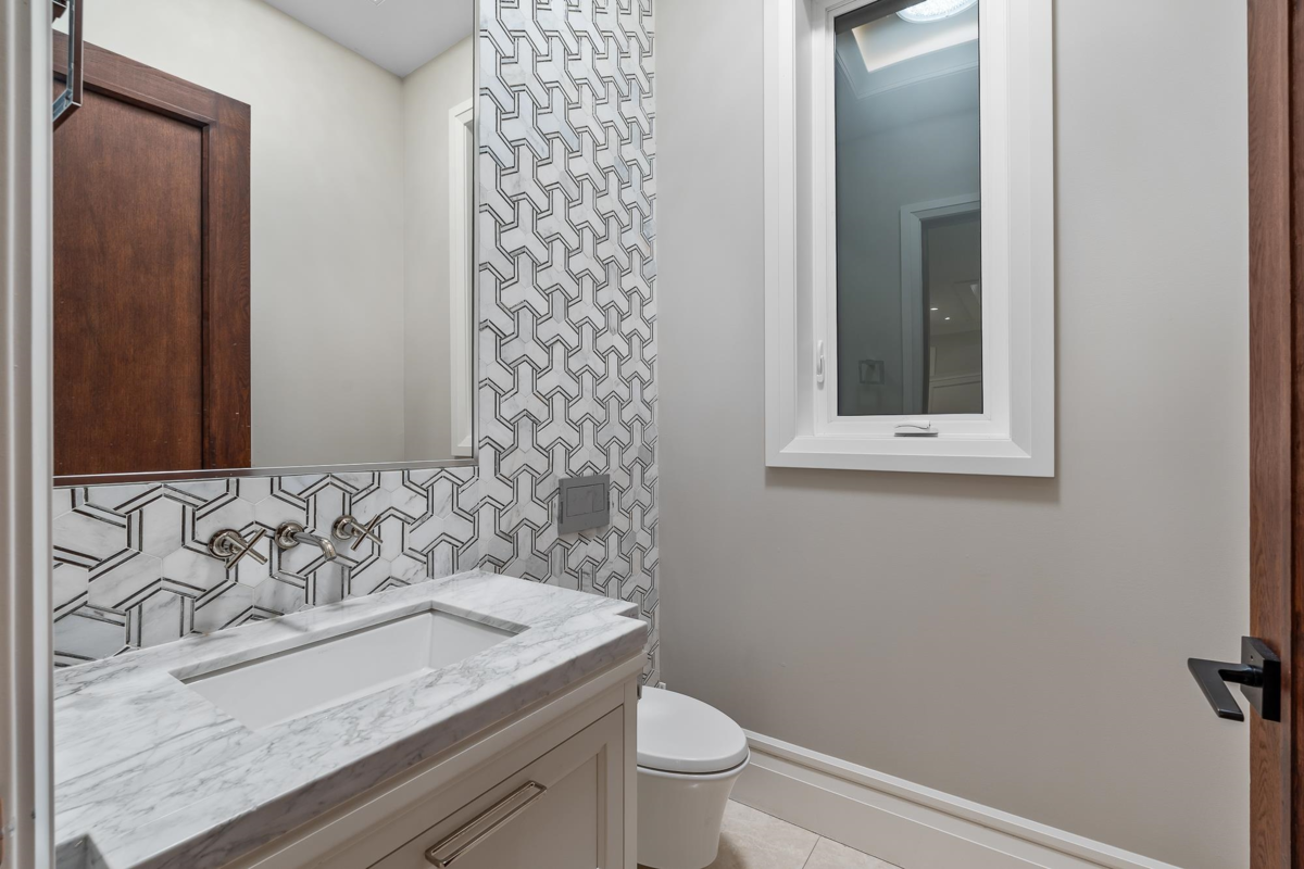 Walk-In Closet Photo of 3708 W 35th Avenue, Vancouver, BC