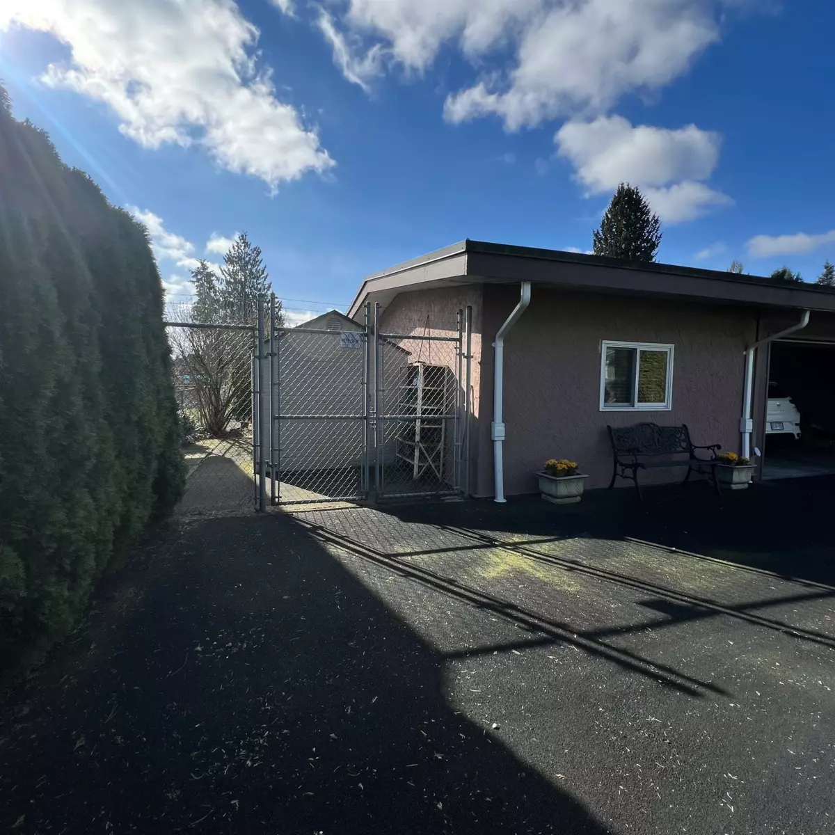 Garden / Landscaping Photo of 2344 Beaver Street, Abbotsford, BC