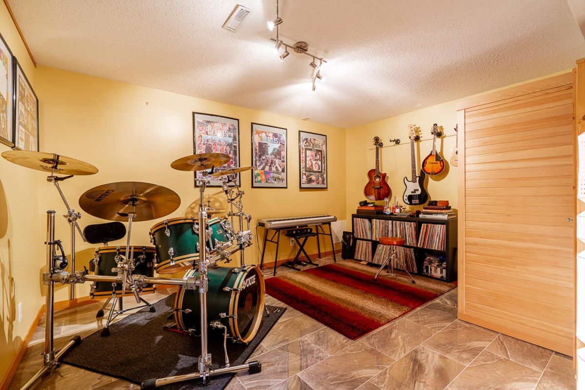 Garden / Landscaping Photo of 7926 161 Street, Surrey, BC