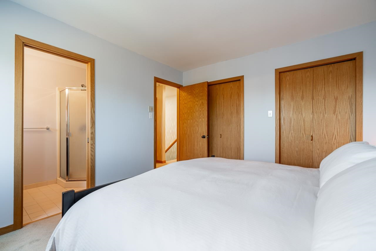 Hallway Photo of 7926 161 Street, Surrey, BC