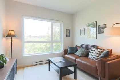 304 215 Brookes Street, New Westminster, BC, New Westminster — Apartment/Condo for sale
