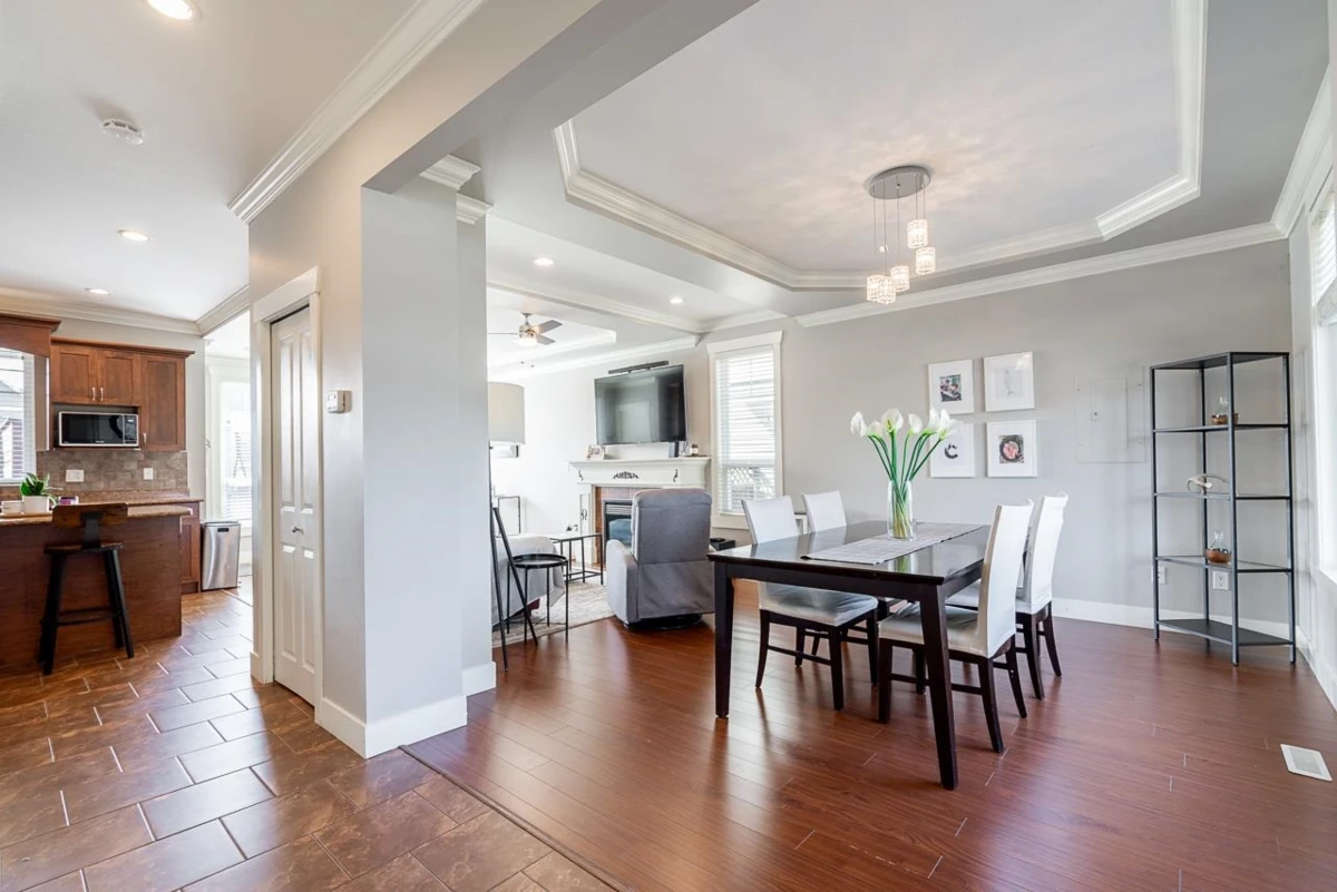 Dining Area Photo of 32712 Tunbridge Avenue, Mission, BC