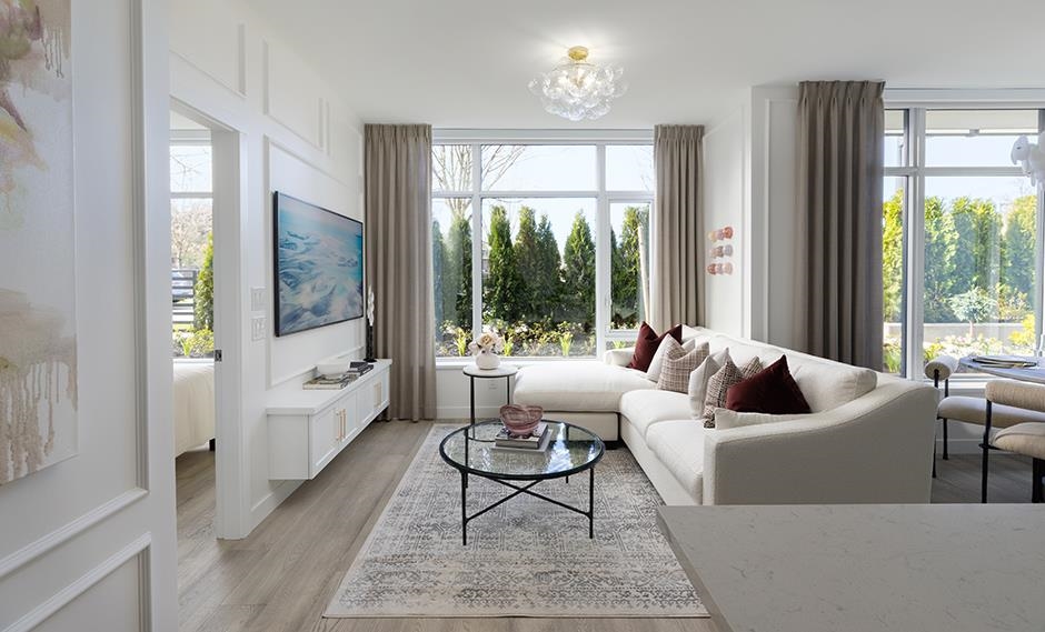 Living Room Photo of 403 6138 Birney Avenue, Vancouver, BC