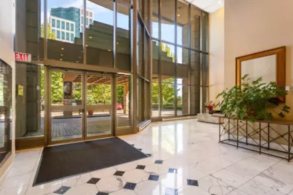 2005 6888 Station Hill Drive, Burnaby, BC, Burnaby — Apartment/Condo for sale