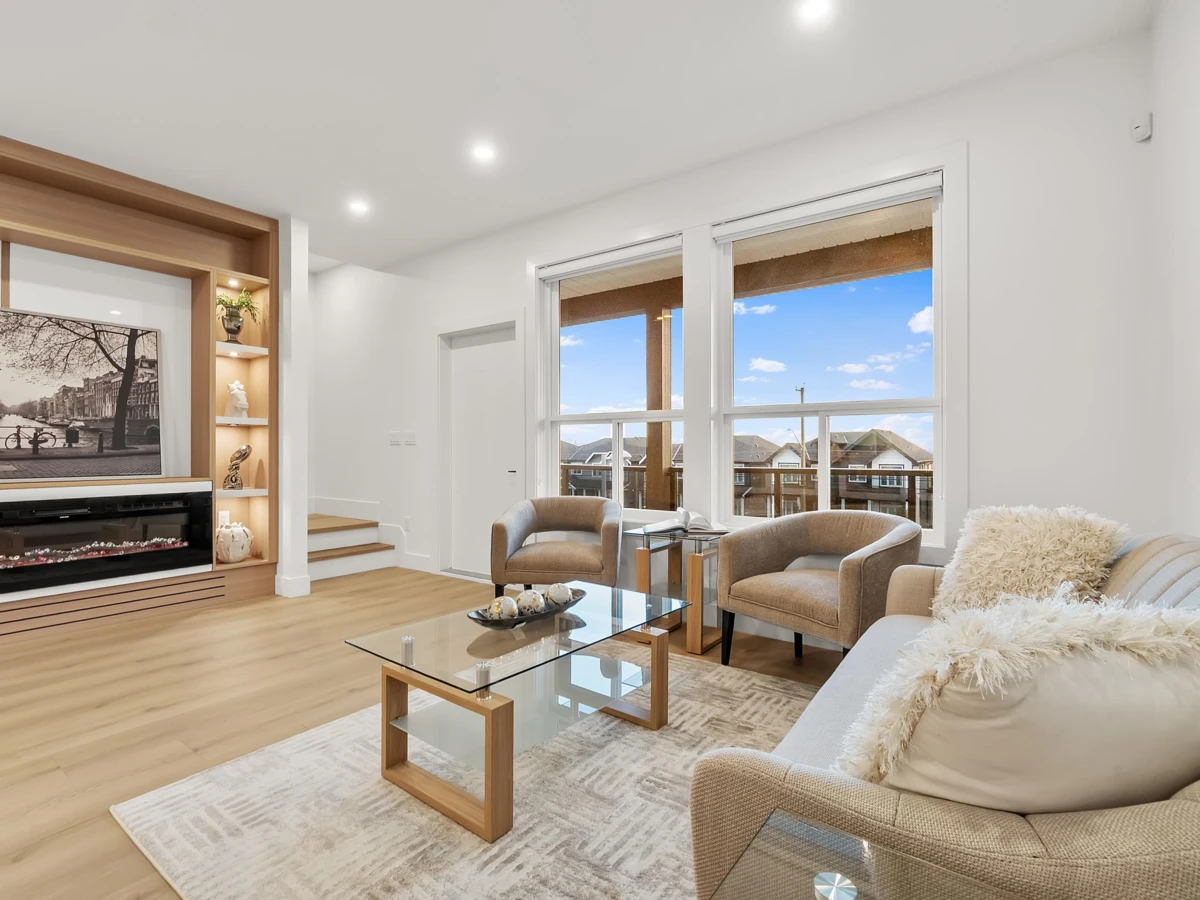 Living Room Photo of 101 16697 16 Avenue, Surrey, BC