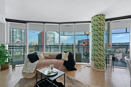 Breakfast Nook Photo of 1284 87 Nelson Street, Vancouver, BC