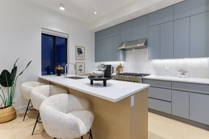 Kitchen Island Photo of 1943 E 6th Avenue, Vancouver, BC