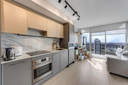 Kitchen Photo of 3112 13745 George Junction, Surrey, BC