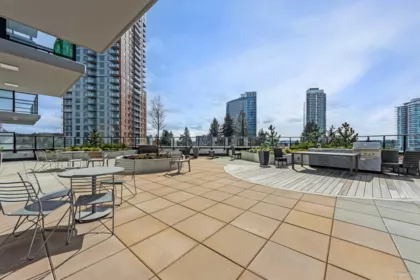 Swimming Pool Photo of 3112 13745 George Junction, Surrey, BC