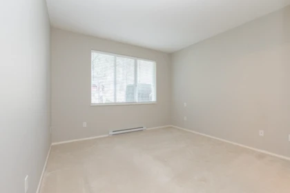 Basement Recreation Room Photo of 37 15868 85 Avenue, Surrey, BC