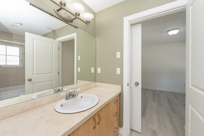 Entry Foyer Photo of 8671 Minler Road, Richmond, BC