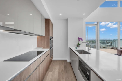 Kitchen Island Photo of 1204 6855 Pearson Way, Richmond, BC