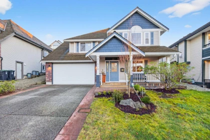 21628 47a Avenue, Langley, BC, Langley — Single Family Residence for sale