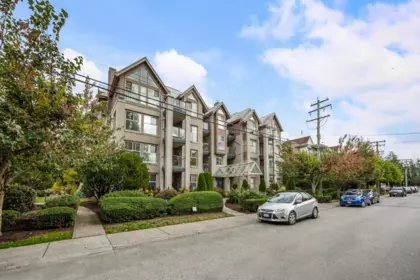 302 20237 54 Avenue, Langley, BC, Langley — Apartment/Condo for sale